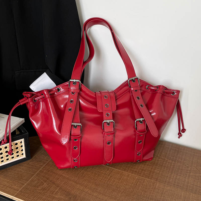 Y2K Gothic Rivet Verstelbare S - Women Bags On Sale recensie en prijs